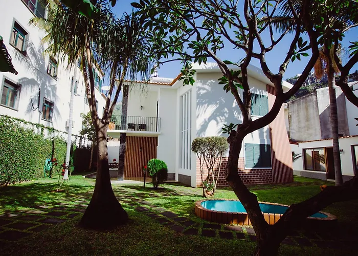 Vila Luis Mendes
